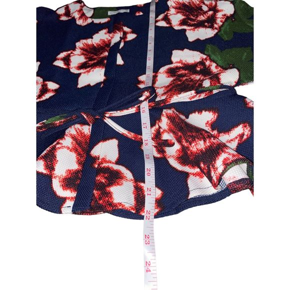 New Marina Kaneva Floral Zip Up Tie Waist Top 10 - Picture 9 of 9